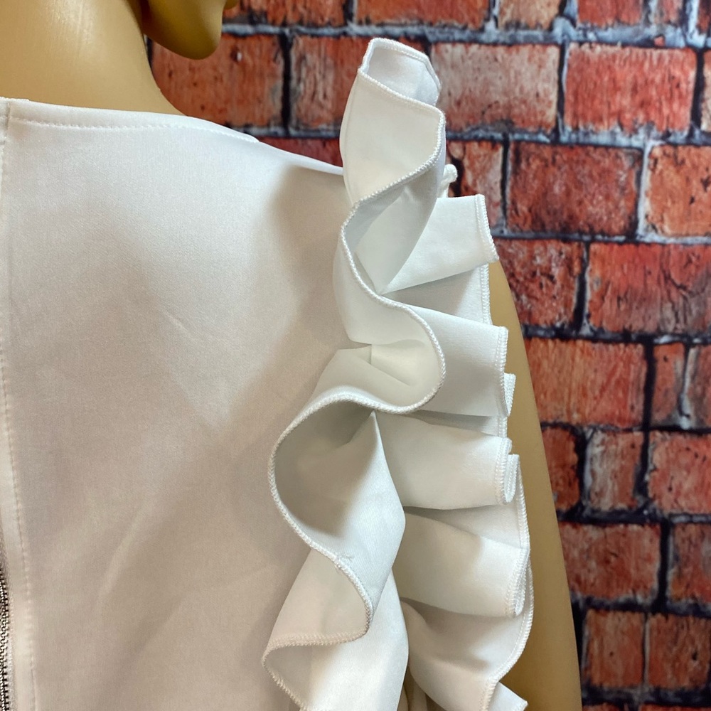 Eien Side Ruffle Plus Size White Dress - Picture 11 of 15